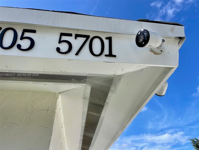 Building Photo - 5719 NW 28th St