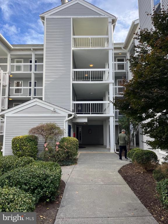 Building Photo - 10248 Appalachian Cir