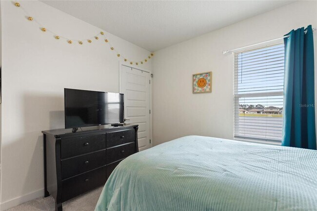 Building Photo - 421 Chayne Pl