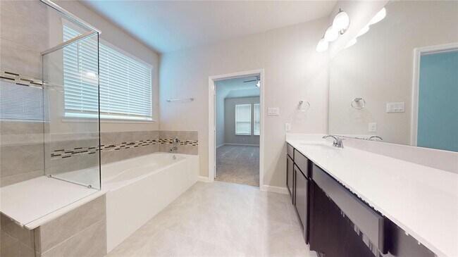Building Photo - 5410 Wildbrush Dr