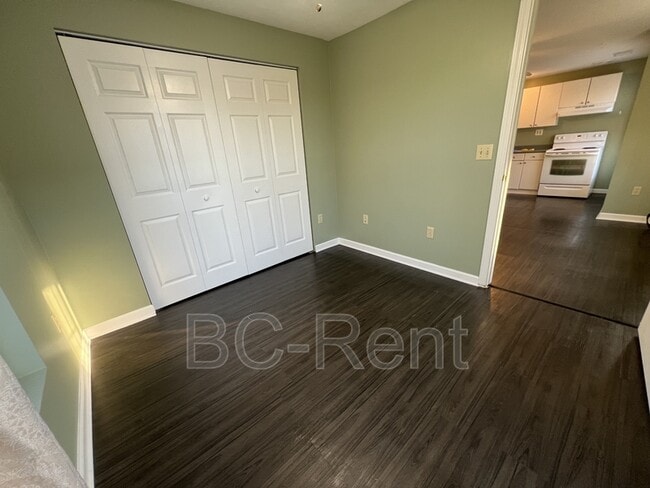 Building Photo - 434 Wayne St