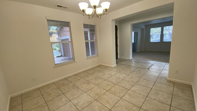 Building Photo - Mountain House Home Spacious 4 Bedroom, 3.5 Bath Home with Bonus Loft