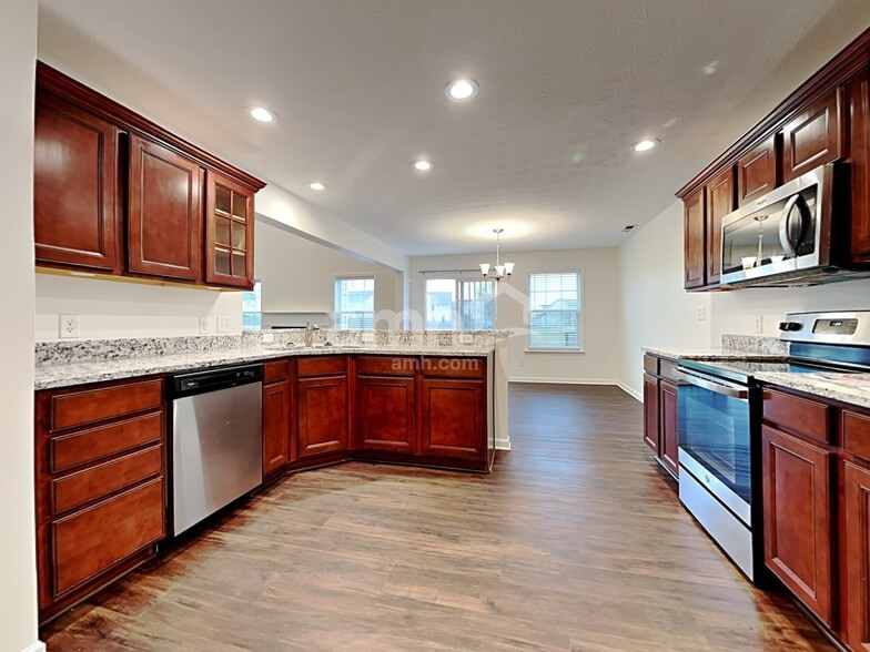 Building Photo - 3359 Firethorn Drive