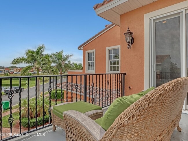 Building Photo - 118 Mediterranean Way