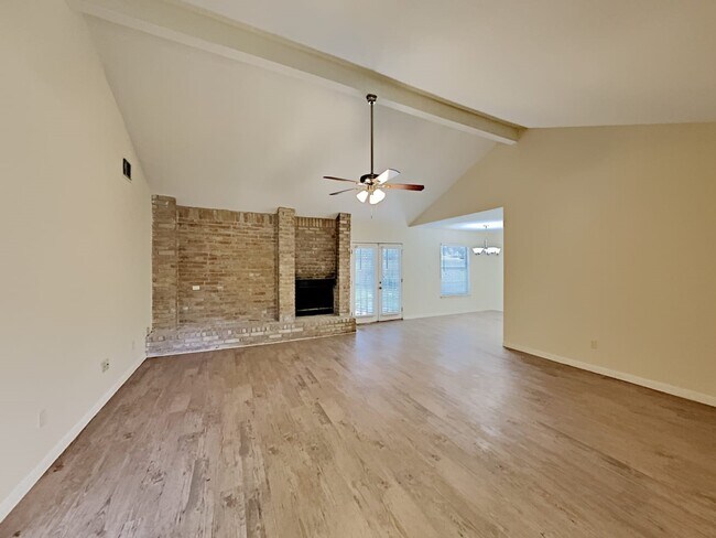 Building Photo - 19607 Horseshoe Lake Ln