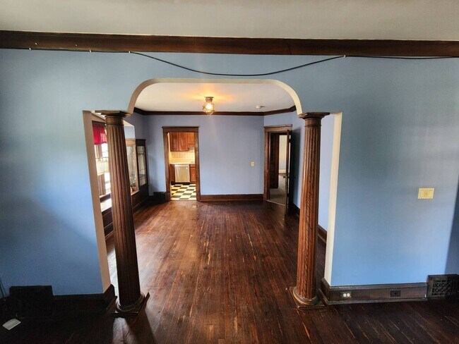 Building Photo - 1676 Coventry Rd