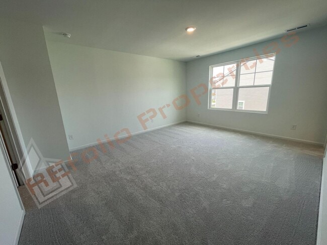 Building Photo - BRAND NEW- Spacious 4 Bedroom, 3 Bathroom ...