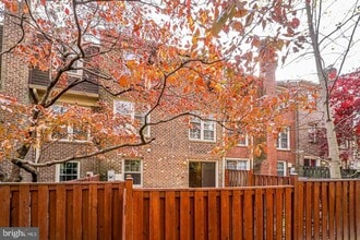 Building Photo - 7476 Adams Park Ct