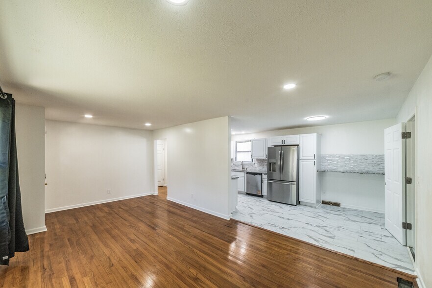 Building Photo - 2401 Stringfield Rd NW