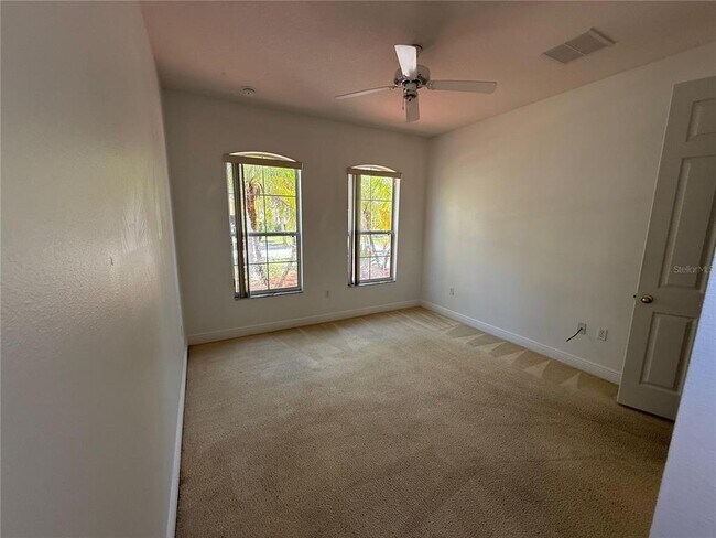 Building Photo - 3811 Eagle Isle Cir