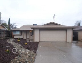 Building Photo - 5986 Marlin Cir