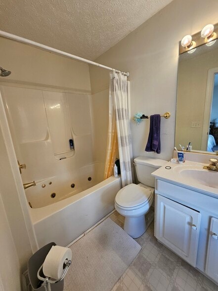 Building Photo - 545 Silver Leaf Dr