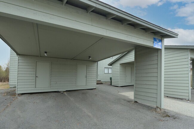 Building Photo - 7721 Mayfair Dr