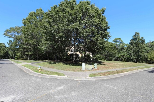 Building Photo - 113 Lighthouse Ln