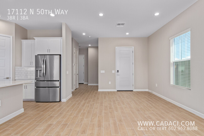 Building Photo - 17112 N 50th Way