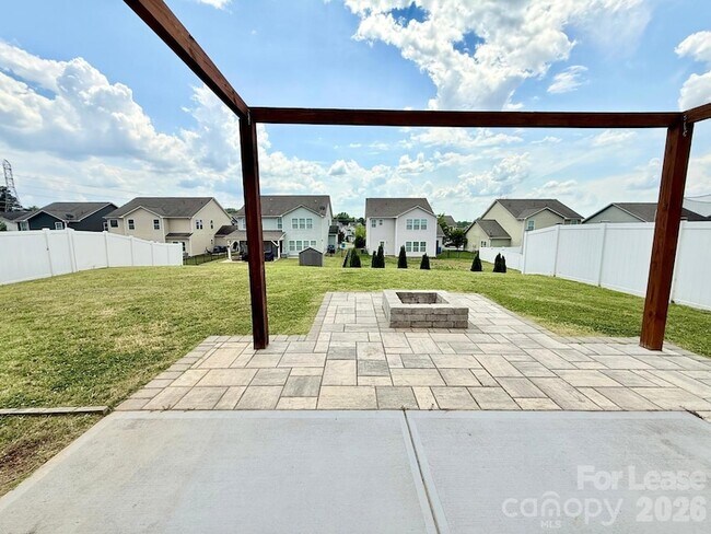 Building Photo - 4909 Grace View Dr