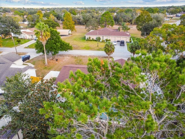 Building Photo - ***PRIVATE HEATED POOL*** Beautiful, Fully-Furnished 3-Bedroom Home Available April 1, 2026!   **...