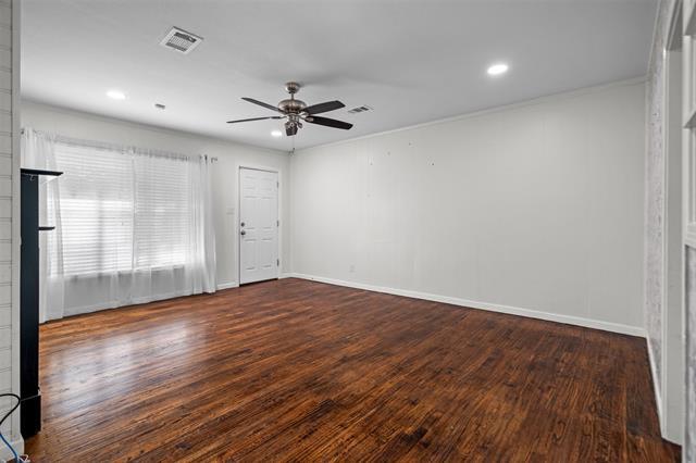 Building Photo - 920 N Virginia St