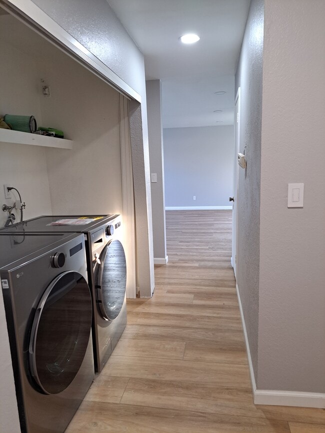 Building Photo - 5937 E Ramona Ave - Single Family Home