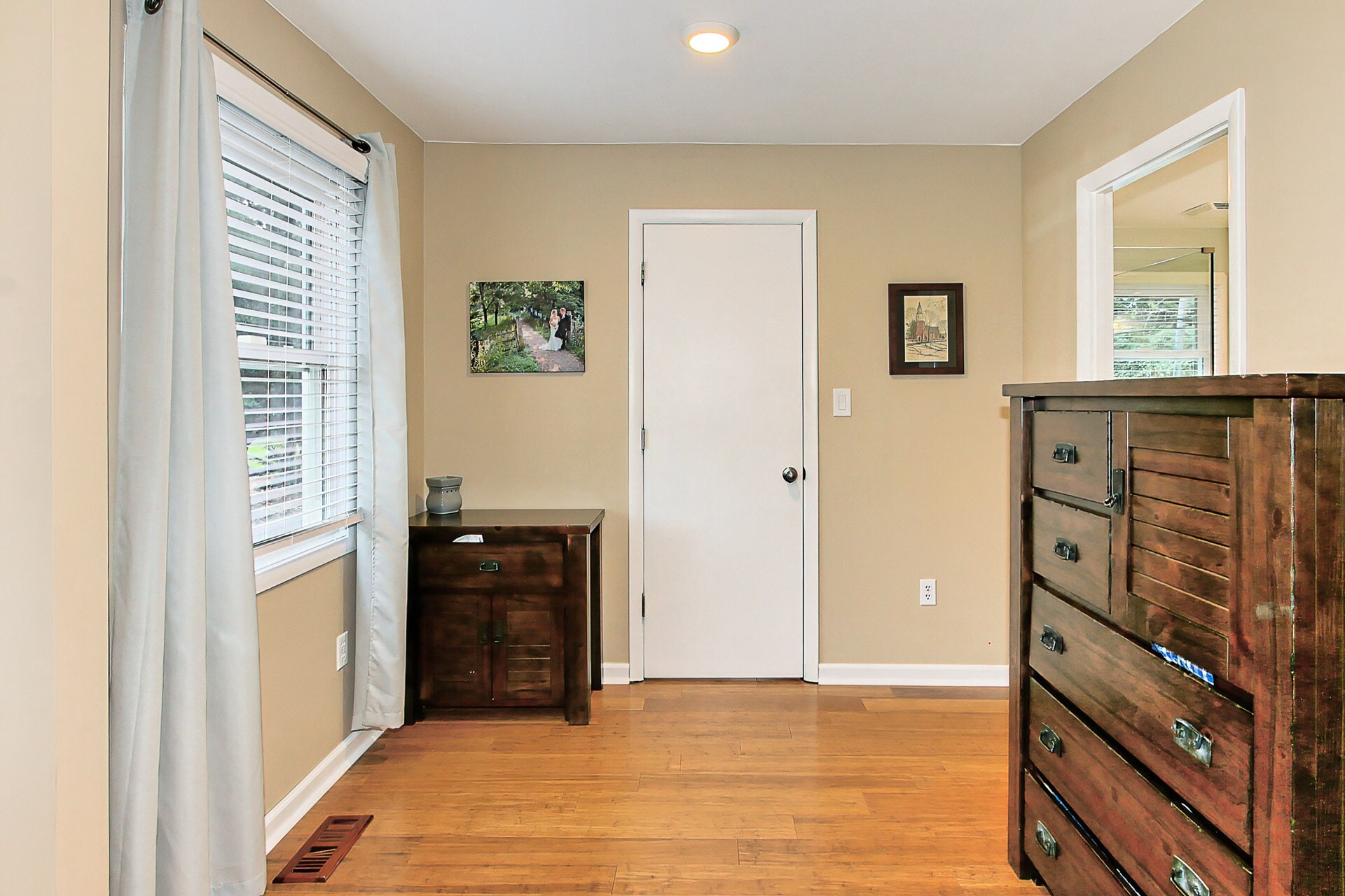 Building Photo - 13007 Melville Ln