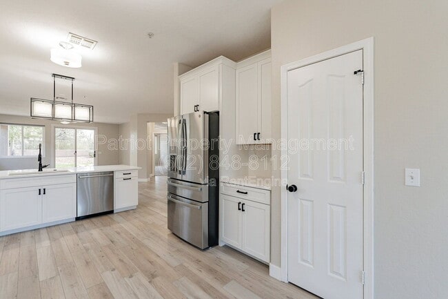 Building Photo - 24931 N 74th Pl