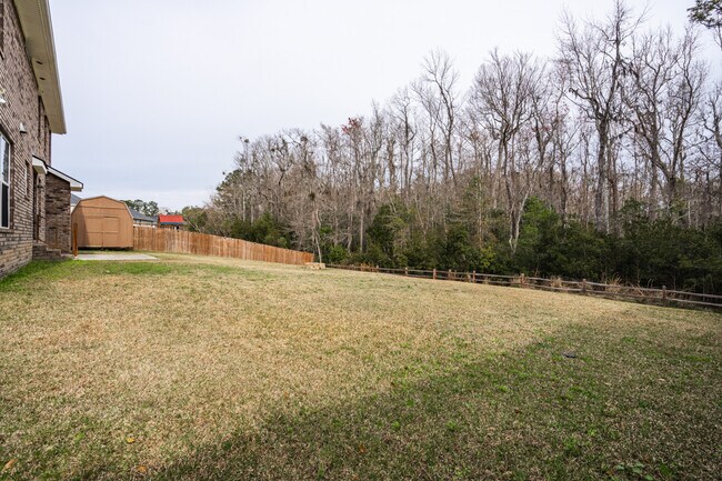 Building Photo - 157 Outpost Trl