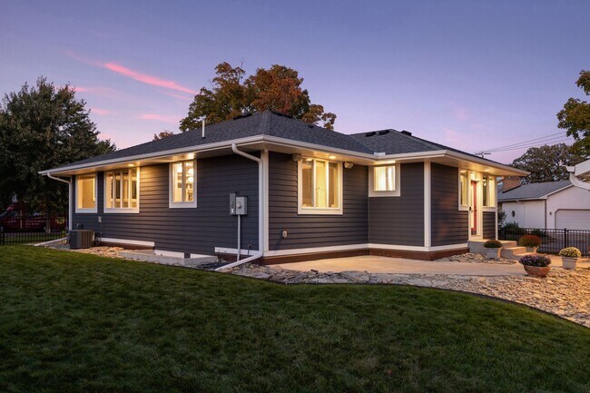Patio fits two (2) 8' picnic tables. - 924 Eleanor Ave
