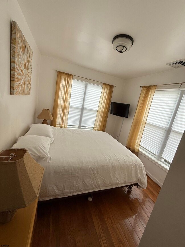 Building Photo - 43 N Trenton Ave