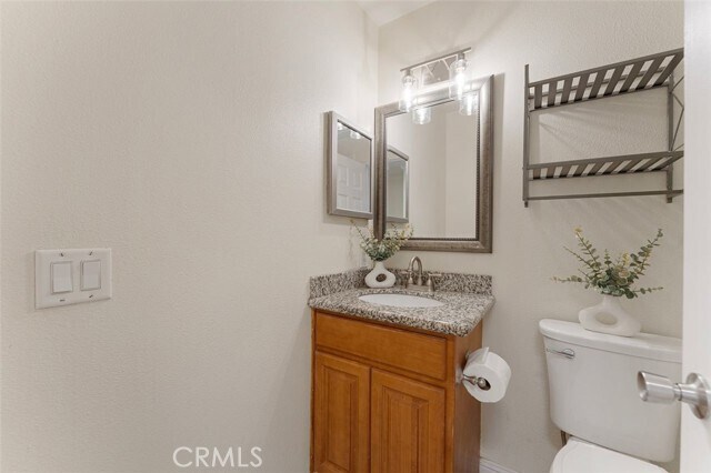 Building Photo - 3036 Knollwood Ave