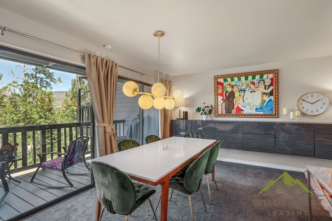 Building Photo - Winter Rental- Updated and quiet 2 bedroom...