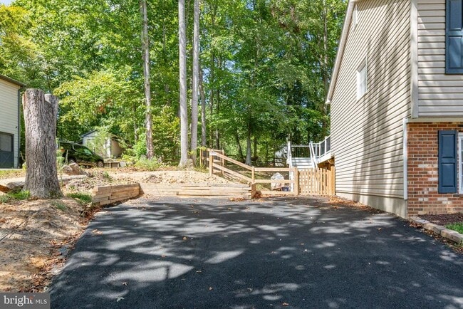 Building Photo - 10704 Cobblestone Dr