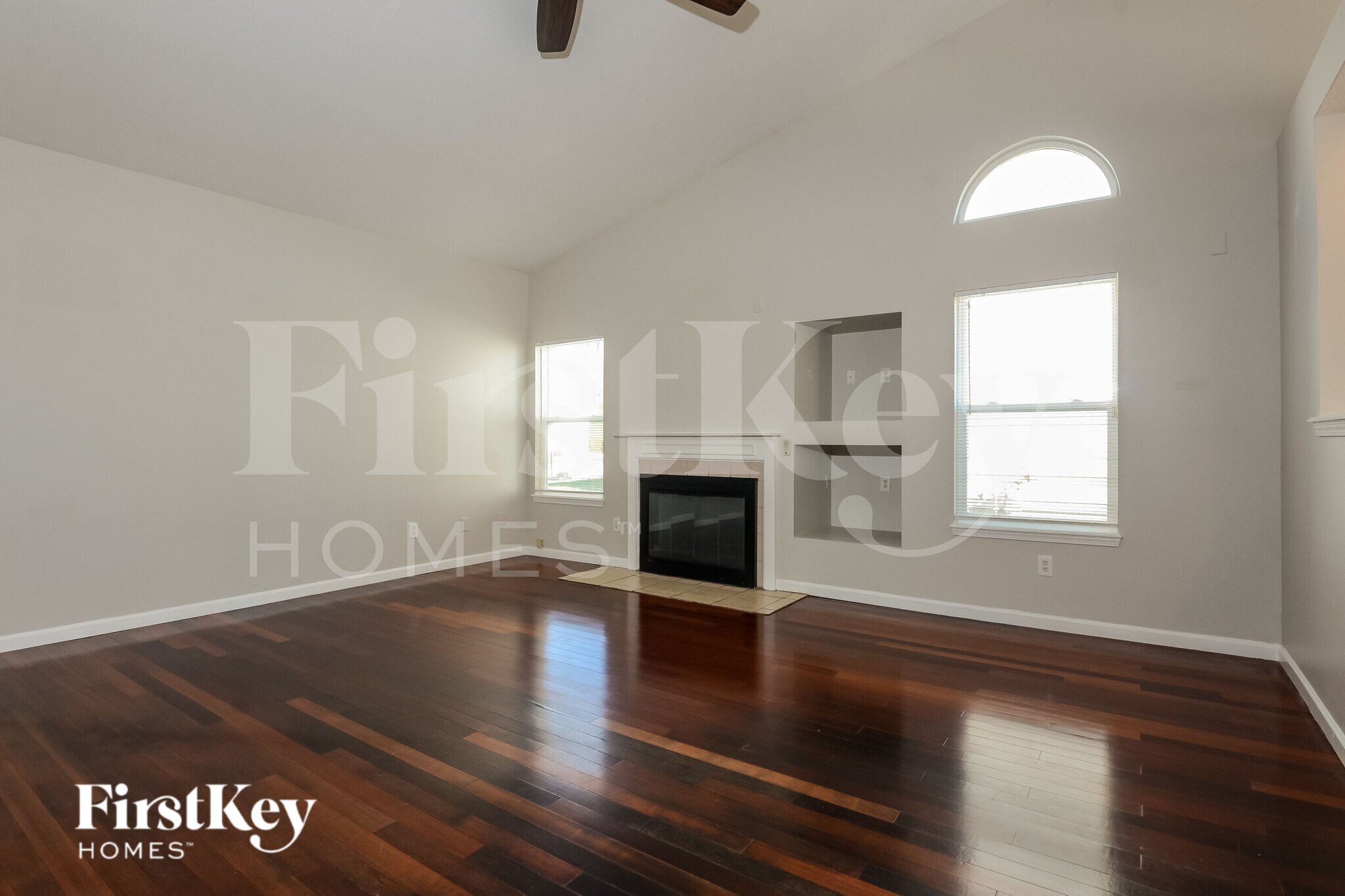 Building Photo - 3107 Crestwell Dr