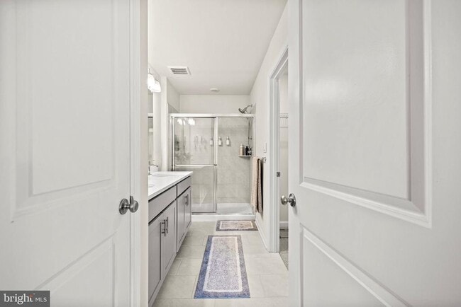 Building Photo - 154 Hannock St