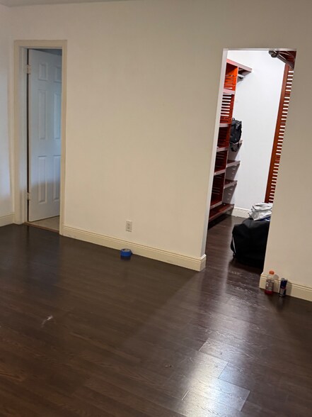 Building Photo - 19323 Carolina Cir