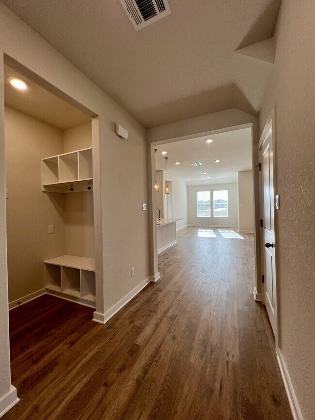 Building Photo - 14426 Daphne Bnd