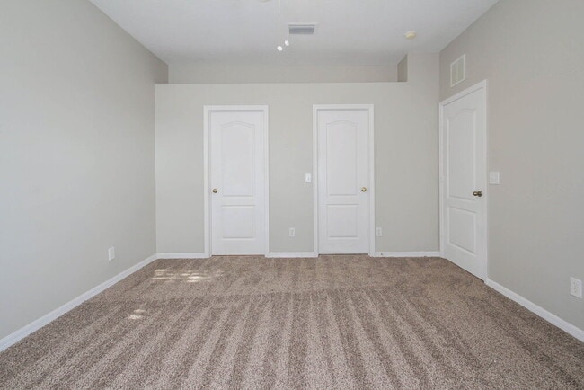 Building Photo - 6748 Monarch Park Dr