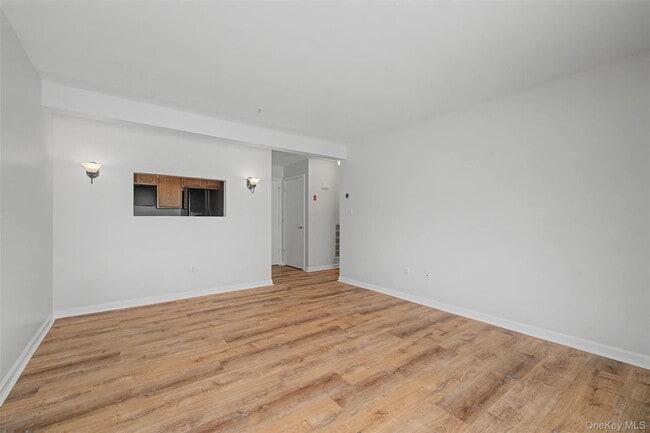 Building Photo - 261 Ruth Ct