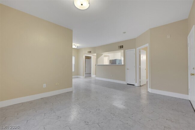 Building Photo - 45 Maleena Mesa St