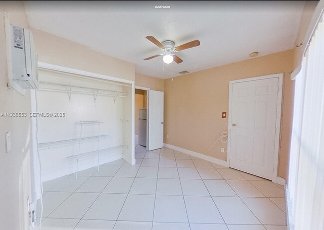 Building Photo - 18621 SW 97th Ct