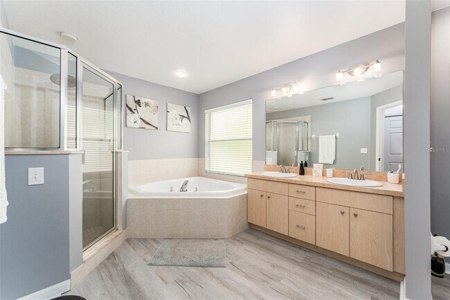 Building Photo - 27351 Golf Course Loop