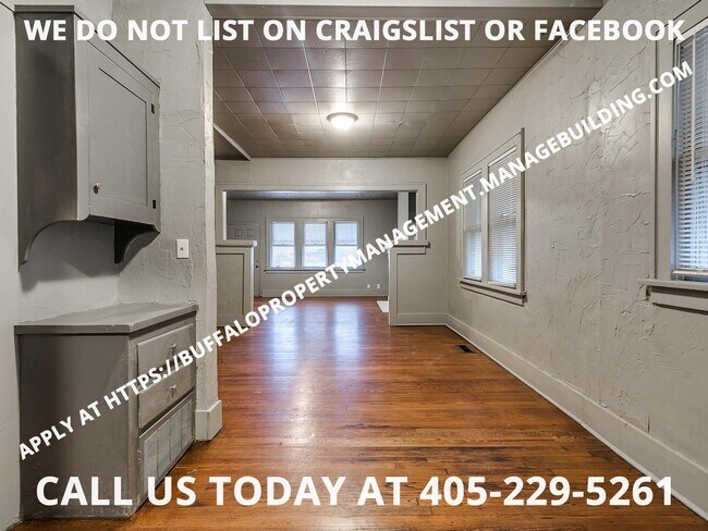 Building Photo - 1427 NW 40th St