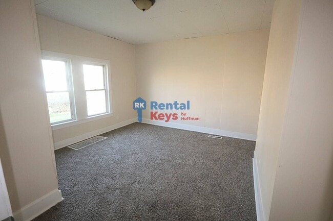 Building Photo - 1305 N Garvin St