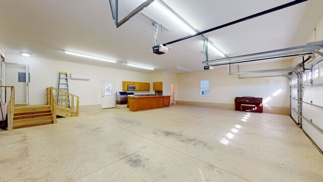 Building Photo - 4015 Freedom Way