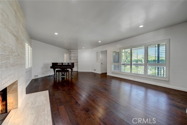 Building Photo - 1465 Linda Vista Ave