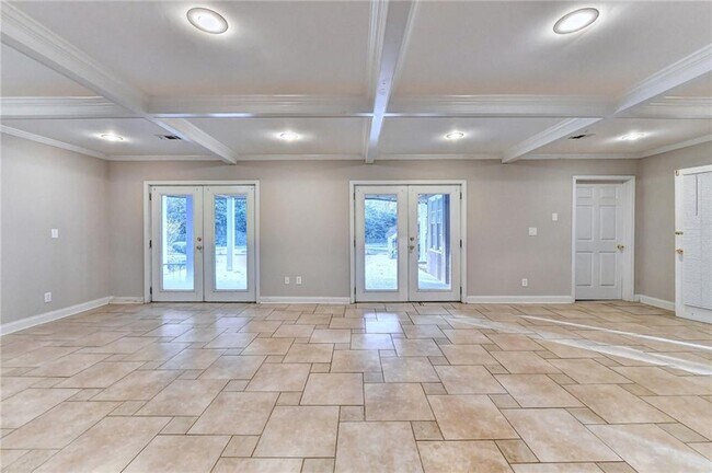 Building Photo - 3871 River Mansion Dr NW