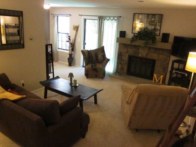 Building Photo - 10930 W Florida Ave