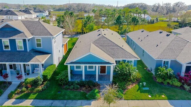 Building Photo - 14912 Caravan Ave