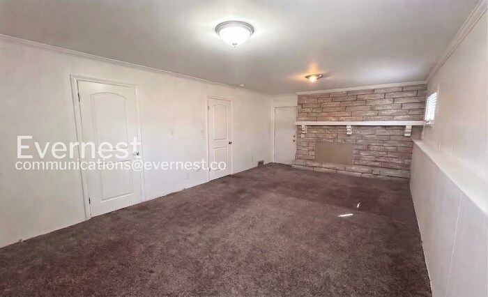 Building Photo - 7701 W 95th Terrace