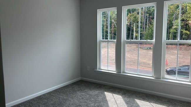Building Photo - 258 Broomside Ave