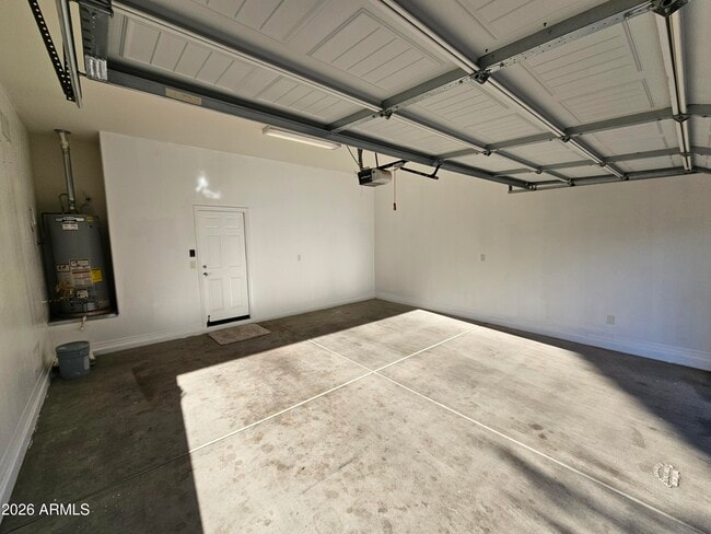 Building Photo - 2253 S Wallrade Ln